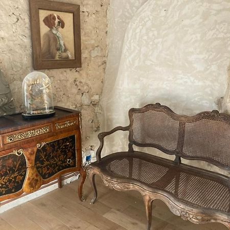 Perche King'S Bedroom In Maison Nomade Chic Cour-Maugis-sur-Huisne Dış mekan fotoğraf